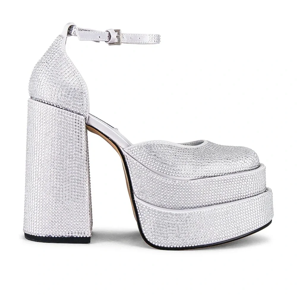 New Steve Madden Charlize double platform shoes in crystal size 6.5 rhinestone